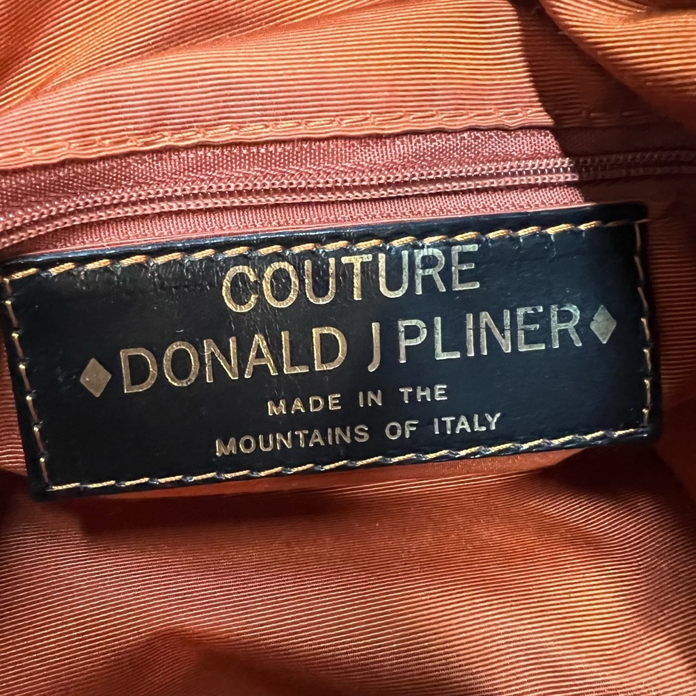 🆕 Donald J. Pliner Couture Elegant Brown Leather Hobo Bag - Picture 8 of 10